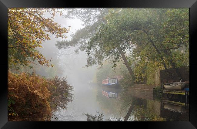  Autumn on the Basingstoke Canal Framed Print by Steve Liptrot