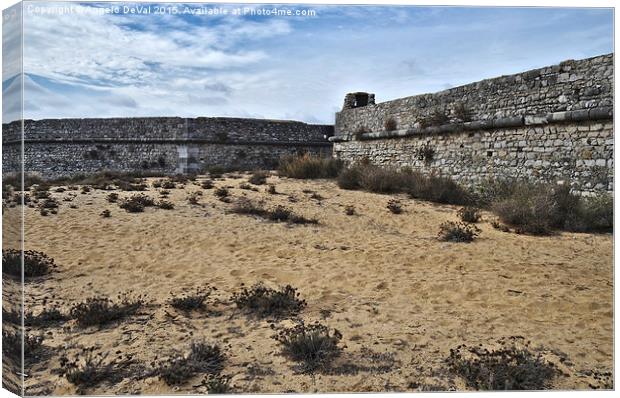 Rato Fort Walls in Tavira  Canvas Print by Angelo DeVal