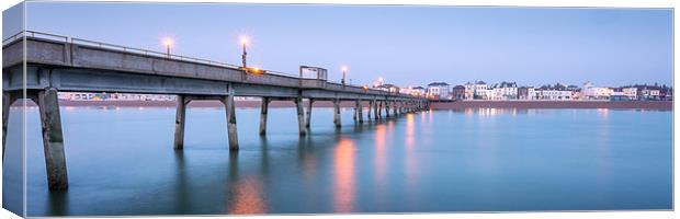  Deal Pier Panorama Canvas Print by Ian Hufton