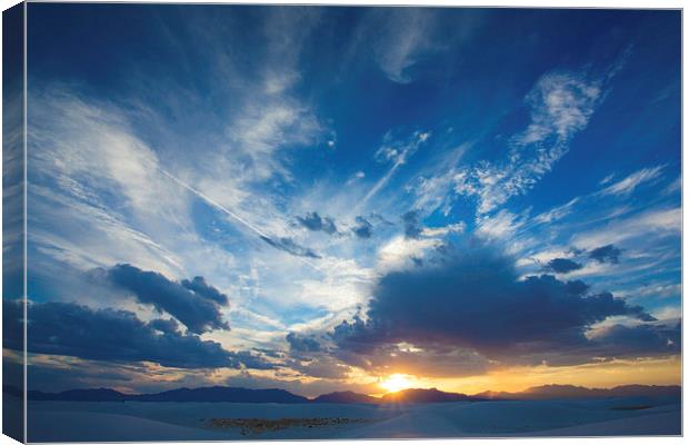  White Sands Sunset Canvas Print by Chris Pickett