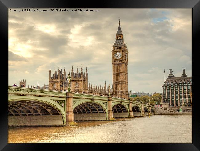 Westminster Bridge Framed Print by Linda Corcoran LRPS CPAGB