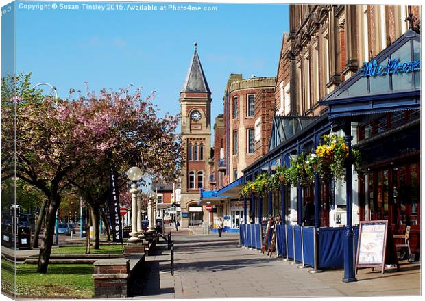 Lord Street South Canvas Print by Susan Tinsley