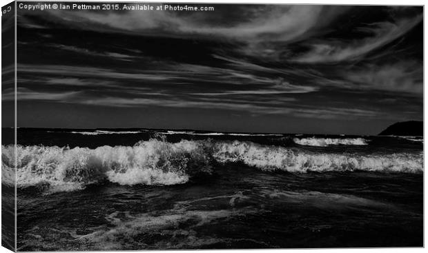 Rolling Waves Black and white Canvas Print by Ian Pettman