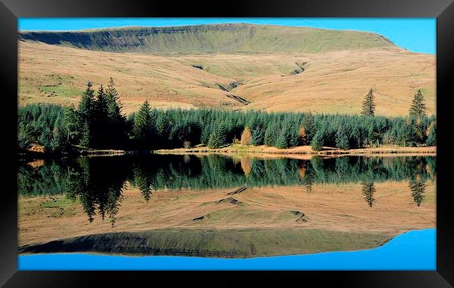  Beacons Reservoir Framed Print by Tony Bates