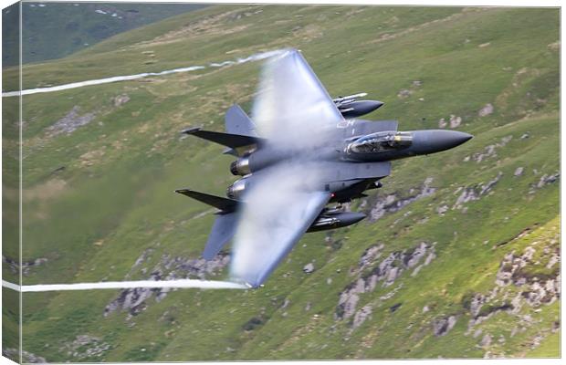 F15 strike eagle with vapour Canvas Print by Oxon Images