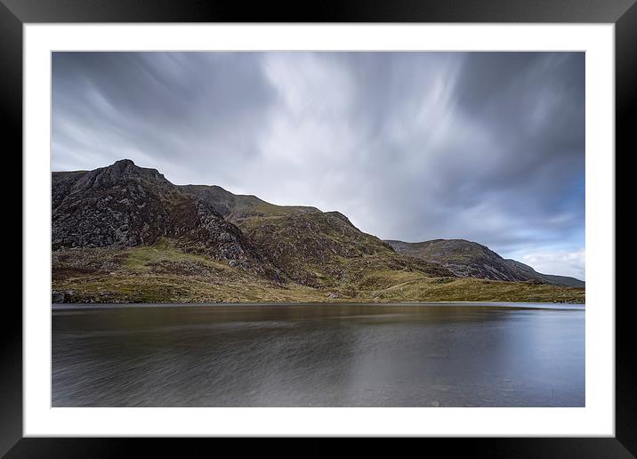 Snowdonia national park Framed Mounted Print by chris smith