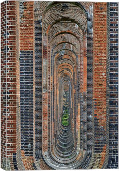 Ouse Valley Viaduct Canvas Print by chris smith