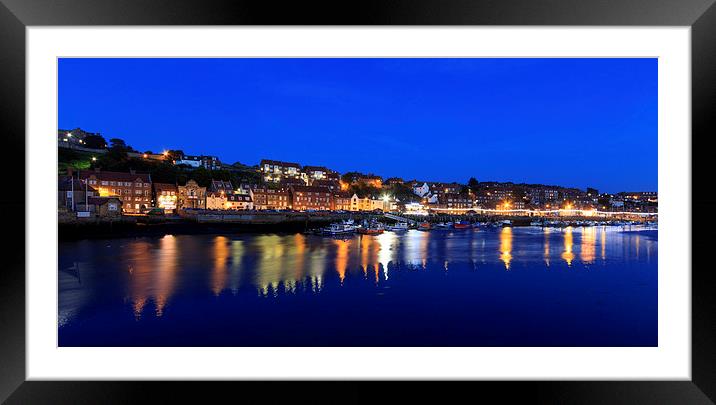 whitby North Yorkshire, uk Framed Mounted Print by chris smith