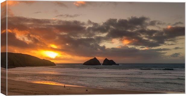 Holywell Bay Sunset Canvas Print by chris smith