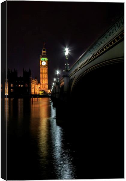 Big Ben at night. Canvas Print by chris smith