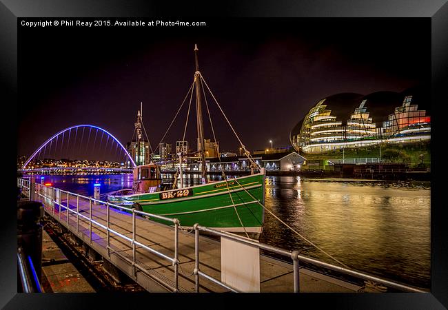  The Tyne at night Framed Print by Phil Reay