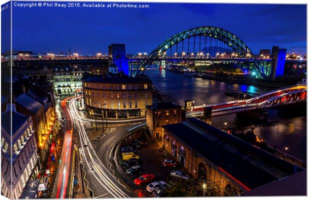  Light trails on Newcastle Quayside Canvas Print by Phil Reay