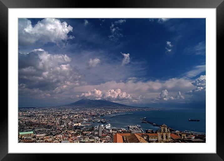 Napoli bay Framed Mounted Print by Luigi Scuderi