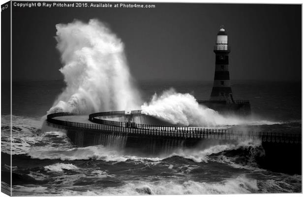 Moody Roker Canvas Print by Ray Pritchard