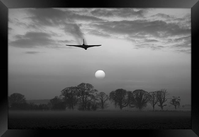 And finally: Vulcan farewell sunset flypast  Framed Print by Gary Eason