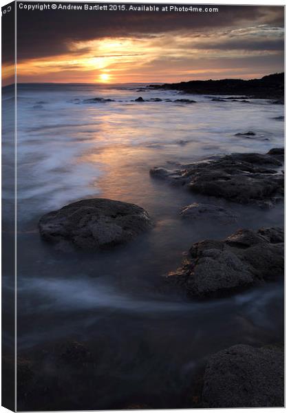 Rest Bay, Porthcawl, South Wales. Canvas Print by Andrew Bartlett