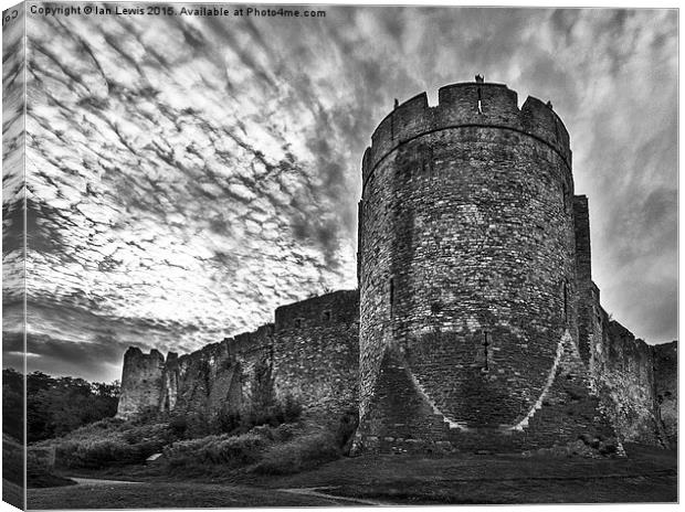 Chepstow Castle Canvas Print by Ian Lewis