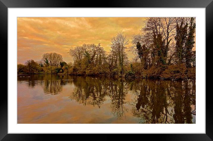 Winter Sunrise over the lake  Framed Mounted Print by Sue Bottomley