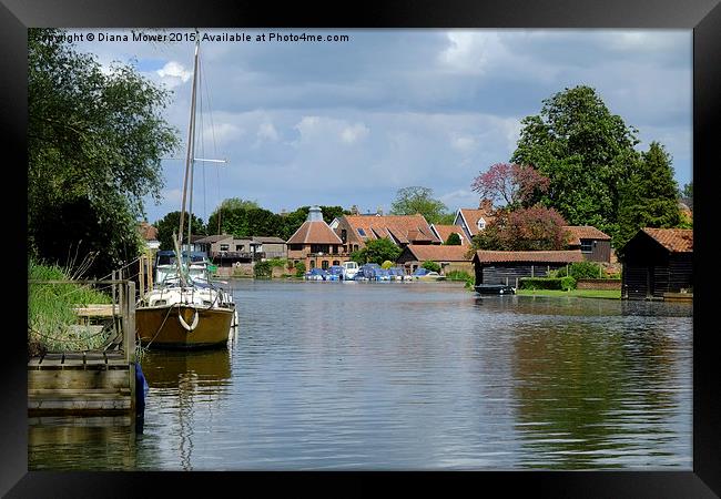 The  river Waveney Beccles  Framed Print by Diana Mower