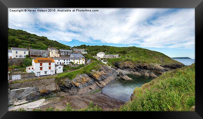 The Cornwall Coast Framed Print by Helen Hotson