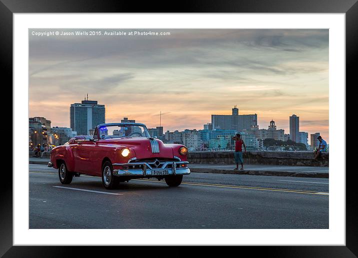 Pink car on the Malecon Framed Mounted Print by Jason Wells