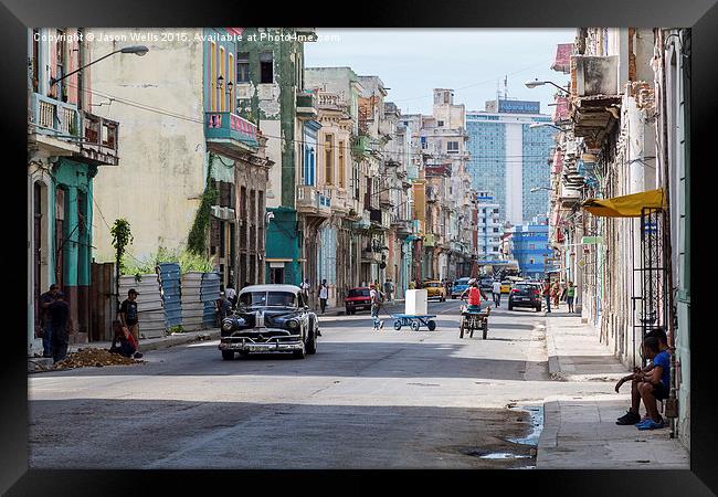 Busy street in Centro Havana Framed Print by Jason Wells