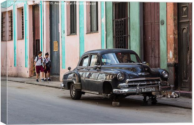 School boys on lunch in Havana Canvas Print by Jason Wells