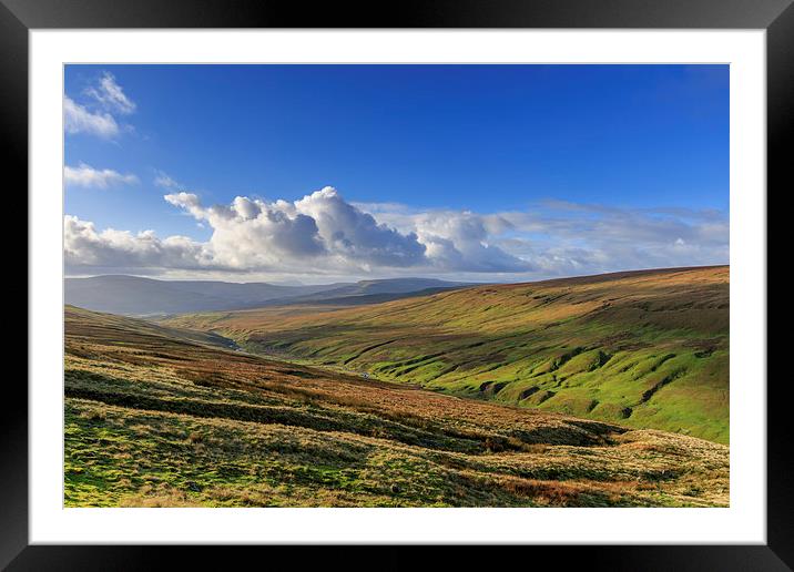 Yorkshire dales             Framed Mounted Print by chris smith