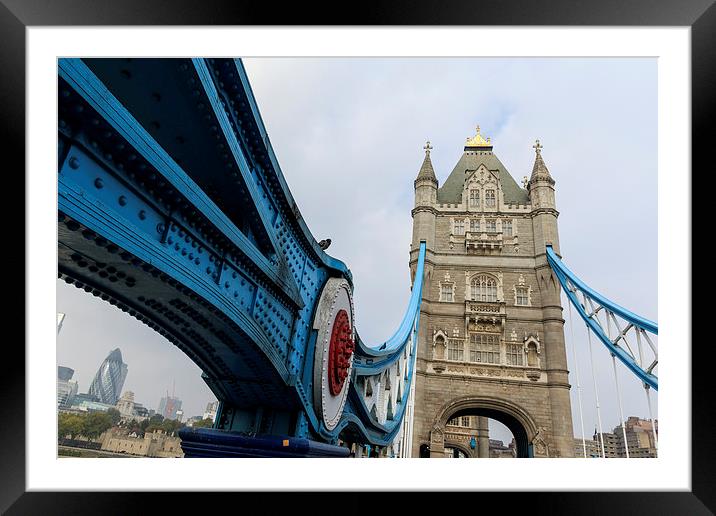 Tower Bridge, London   Framed Mounted Print by chris smith