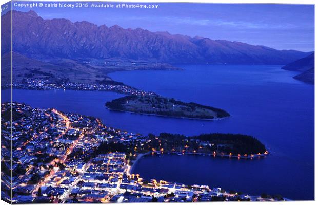 Queenstown at night Canvas Print by cairis hickey