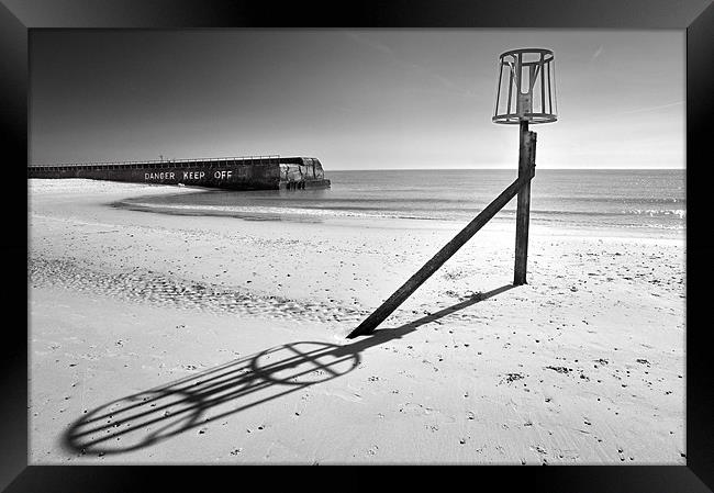 Beacon and shadow at Gorleston Framed Print by Stephen Mole