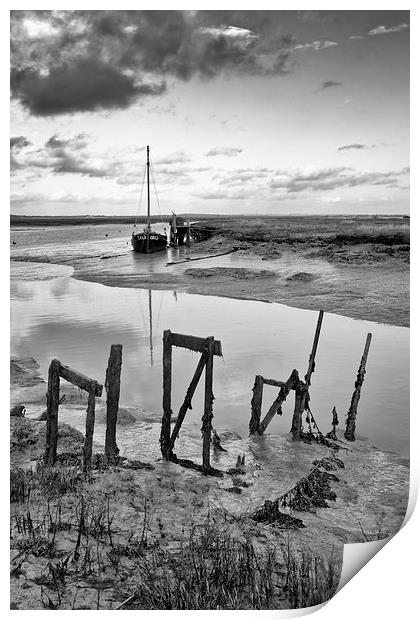  Low Tide Print by Ian Merton