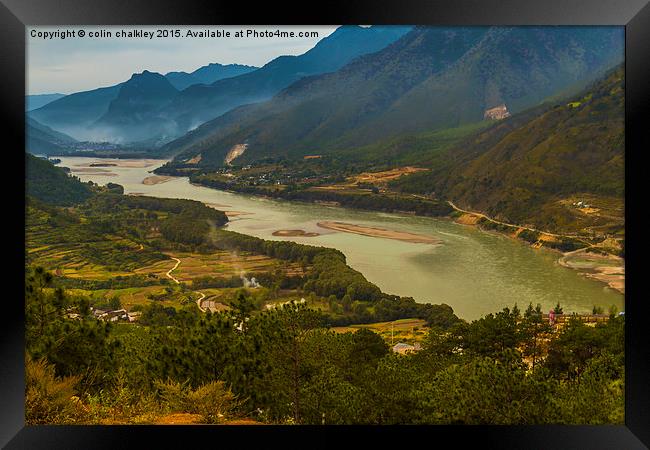   First Bend of the Yangtze River Framed Print by colin chalkley
