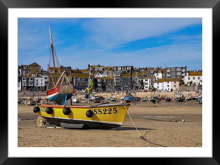  St Ives Harbour, Cornwal Framed Mounted Print by Brian Pierce