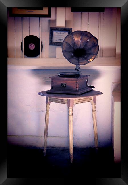  The Gramophone. Framed Print by Becky Dix