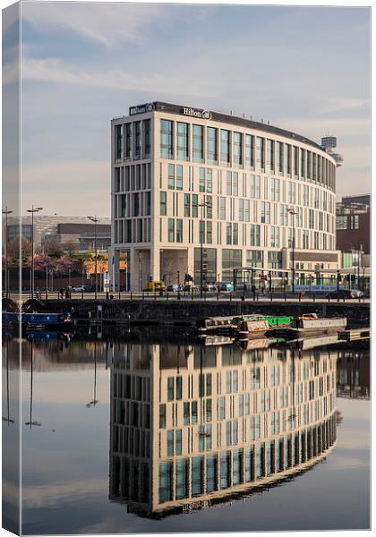  Hilton Hotel, Liverpool Canvas Print by Dave Wood