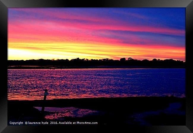Southern Sunset Framed Print by laurence hyde