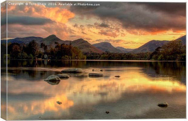 Derwent Water Twilight Canvas Print by Tony Sharp LRPS CPAGB