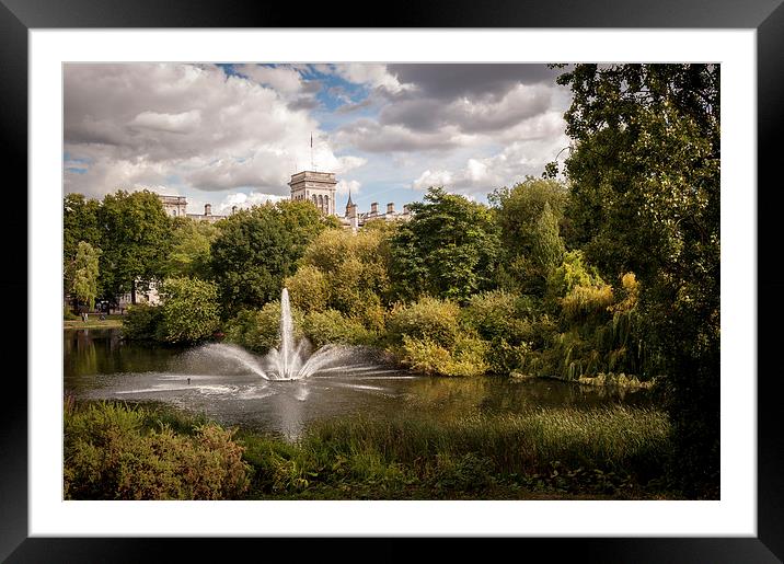 St James' Park, London Framed Mounted Print by Richard Downs