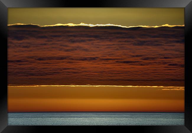 Sunrise over Hemsby Beach Framed Print by Stephen Mole
