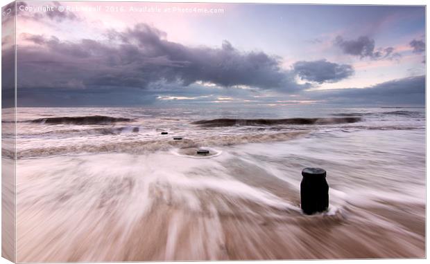 Gentle Waves at Walton on the Naze Canvas Print by Rob Woolf