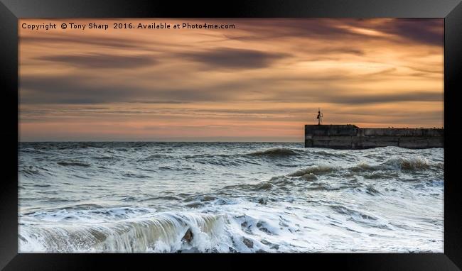 Sea Wall Sunset - Hastings, East Sussex Framed Print by Tony Sharp LRPS CPAGB