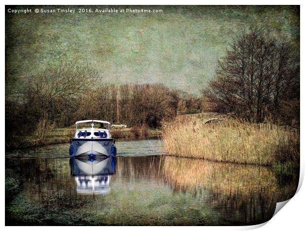 Canal cruise Print by Susan Tinsley