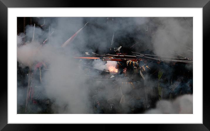 Battle of Nantwich. The fog of War Framed Mounted Print by paul lewis