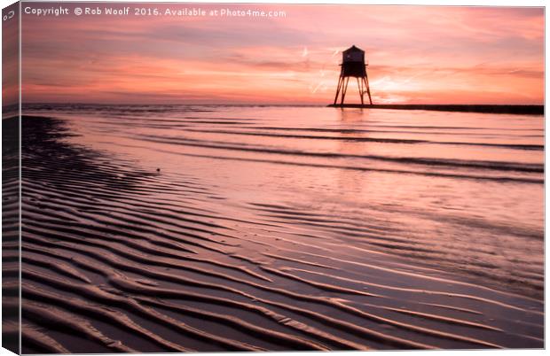 Dovercourt Leading lights Canvas Print by Rob Woolf