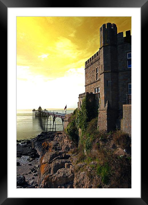 Clevedon Pier Framed Mounted Print by Rob Hawkins