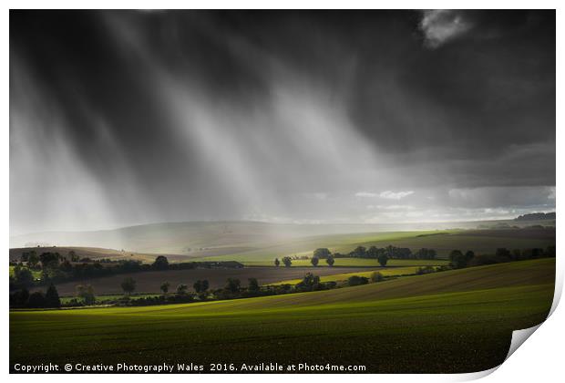 The Ridgeway in the Wiltshire landscape Print by Creative Photography Wales