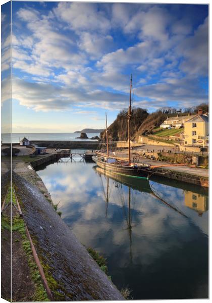 Charlestown Harbour Canvas Print by Andrew Ray
