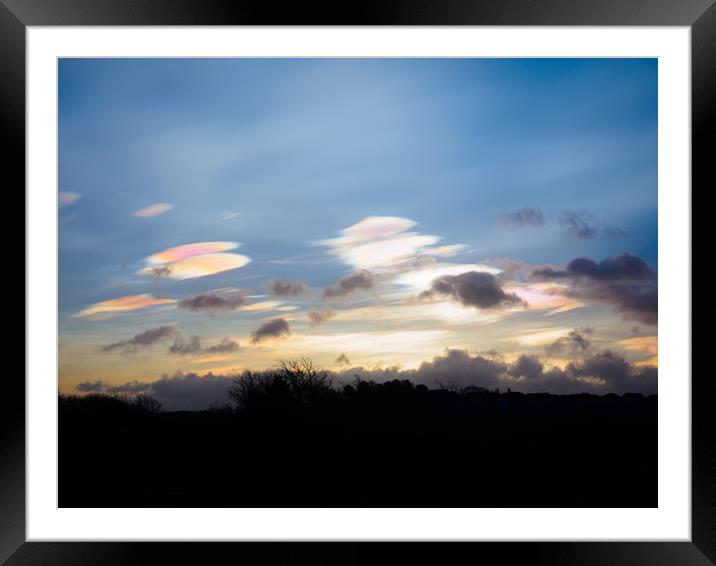 Nacreous Clouds above Falkirk, Scotland. Framed Mounted Print by Tommy Dickson