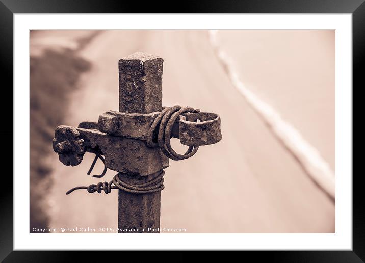 Rusty old Fence post. Framed Mounted Print by Paul Cullen